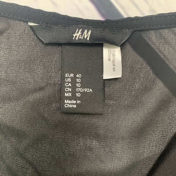 H&M Poet Blouse with front Frills - Picture 4 of 5